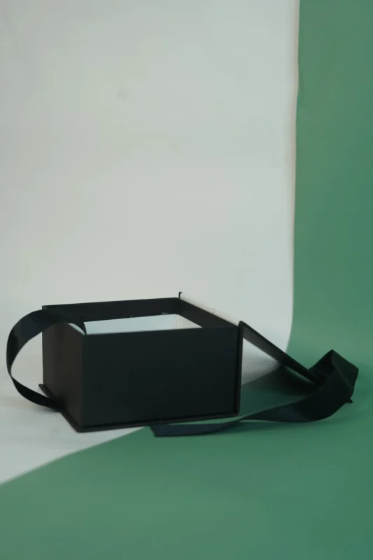 Ribbon box